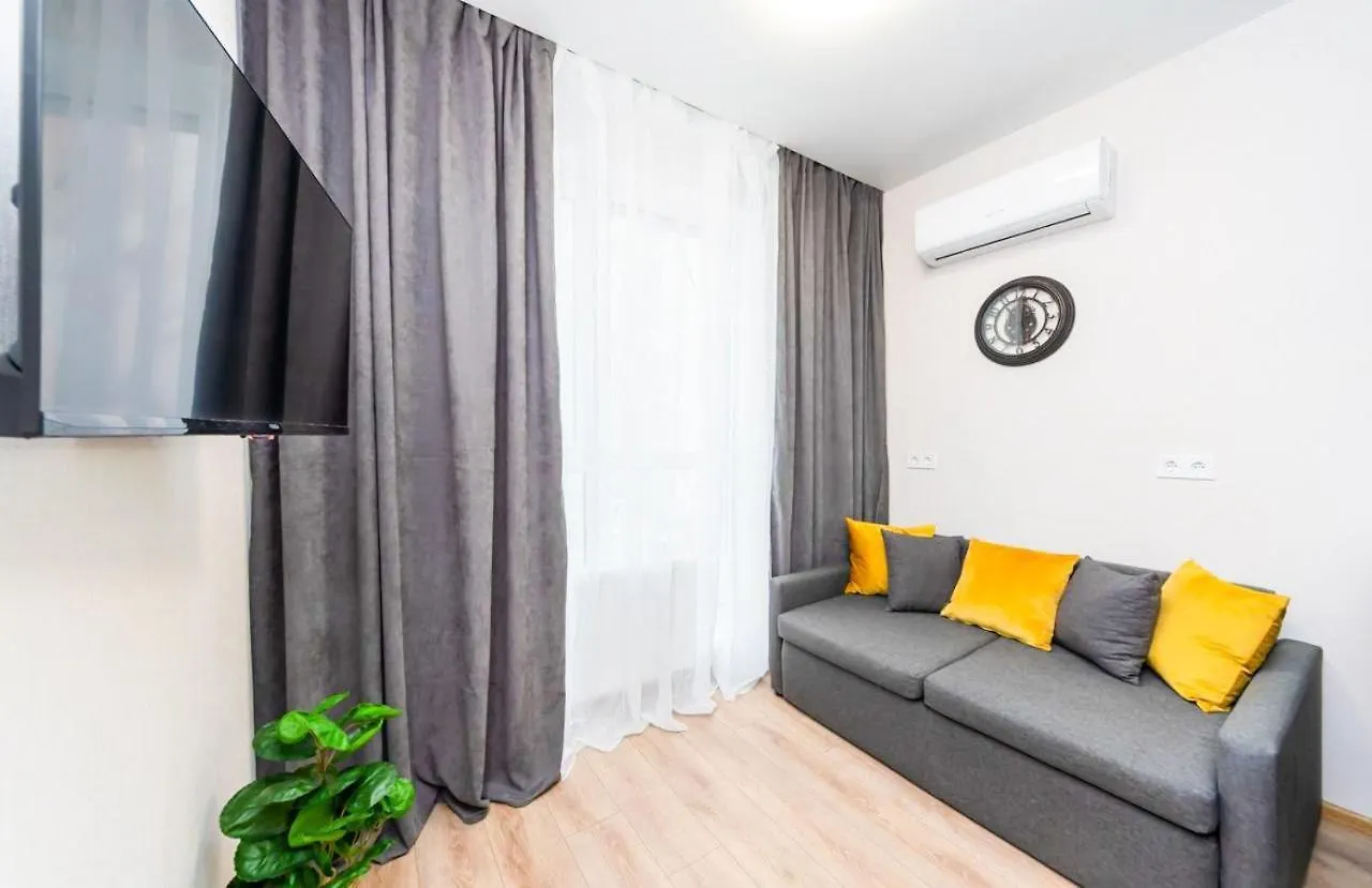 Apartamento Шикарные Апартаменты, Ревудского 40В, 3 Мин Пешком М Харьковская Kiev