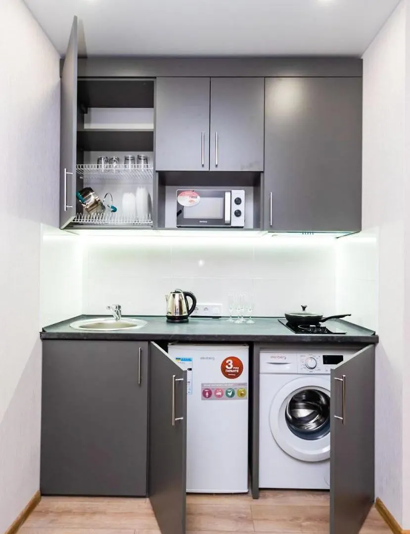 Apartamento Шикарные Апартаменты, Ревудского 40В, 3 Мин Пешком М Харьковская Kiev